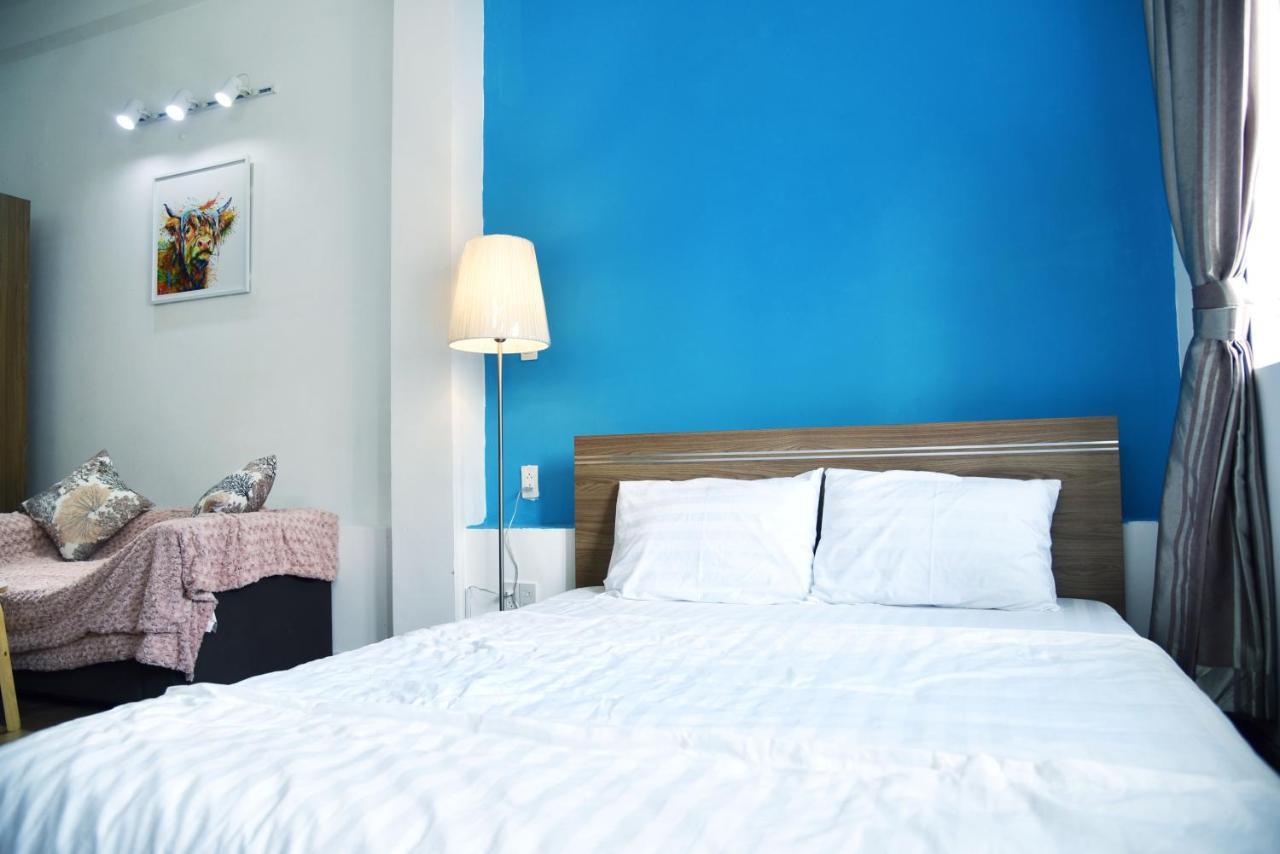 Cozrum Homes Truong Dinh Хошимин Экстерьер фото