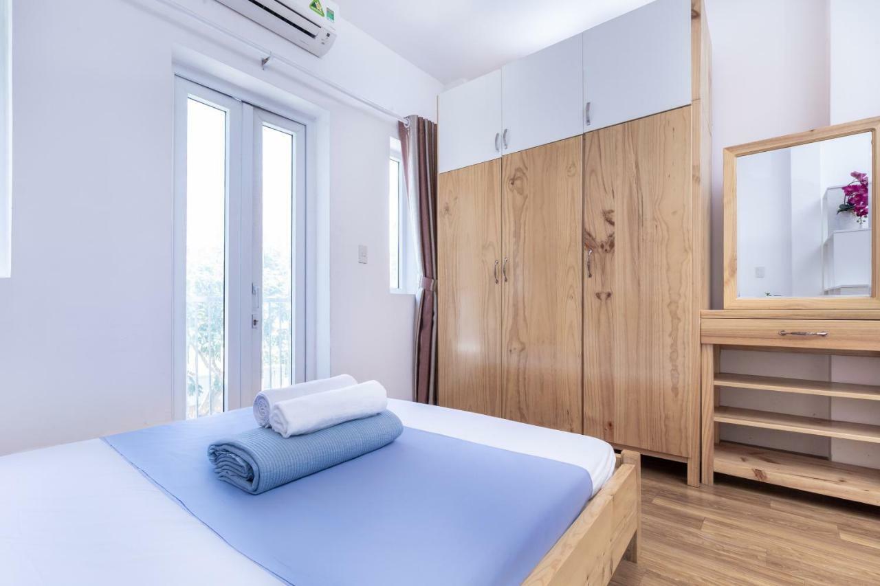Cozrum Homes Truong Dinh Хошимин Экстерьер фото