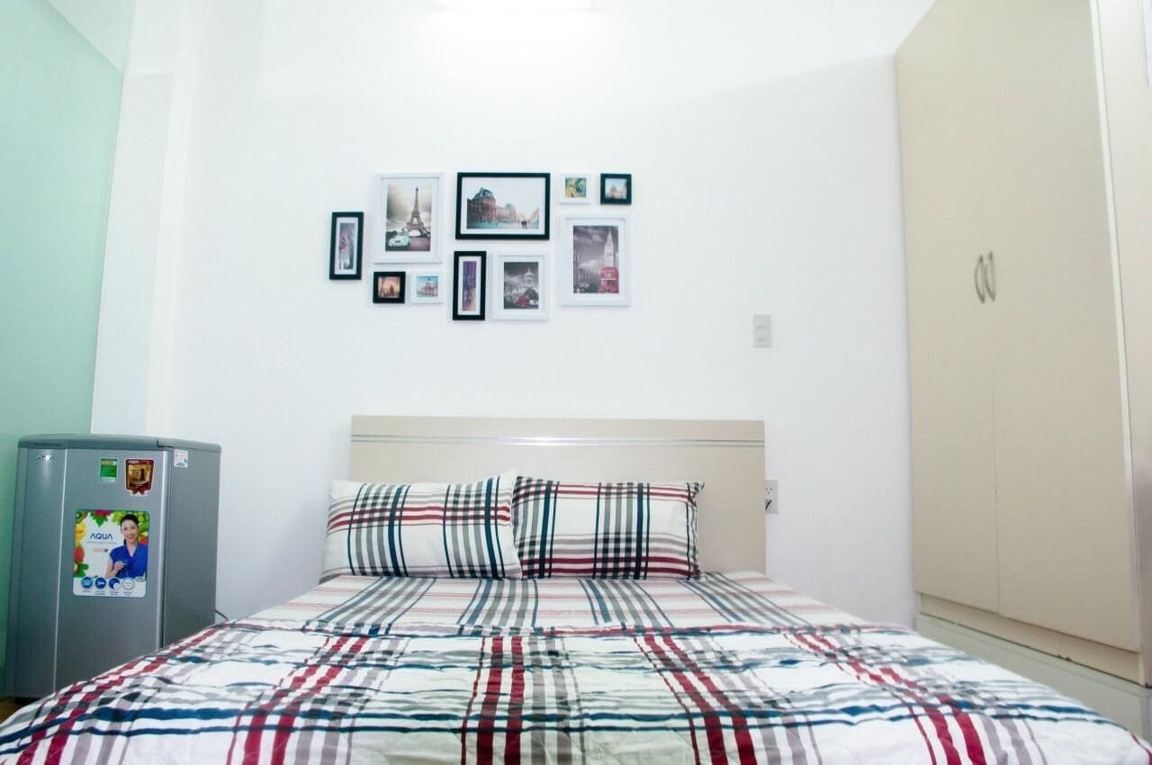 Cozrum Homes Truong Dinh Хошимин Экстерьер фото