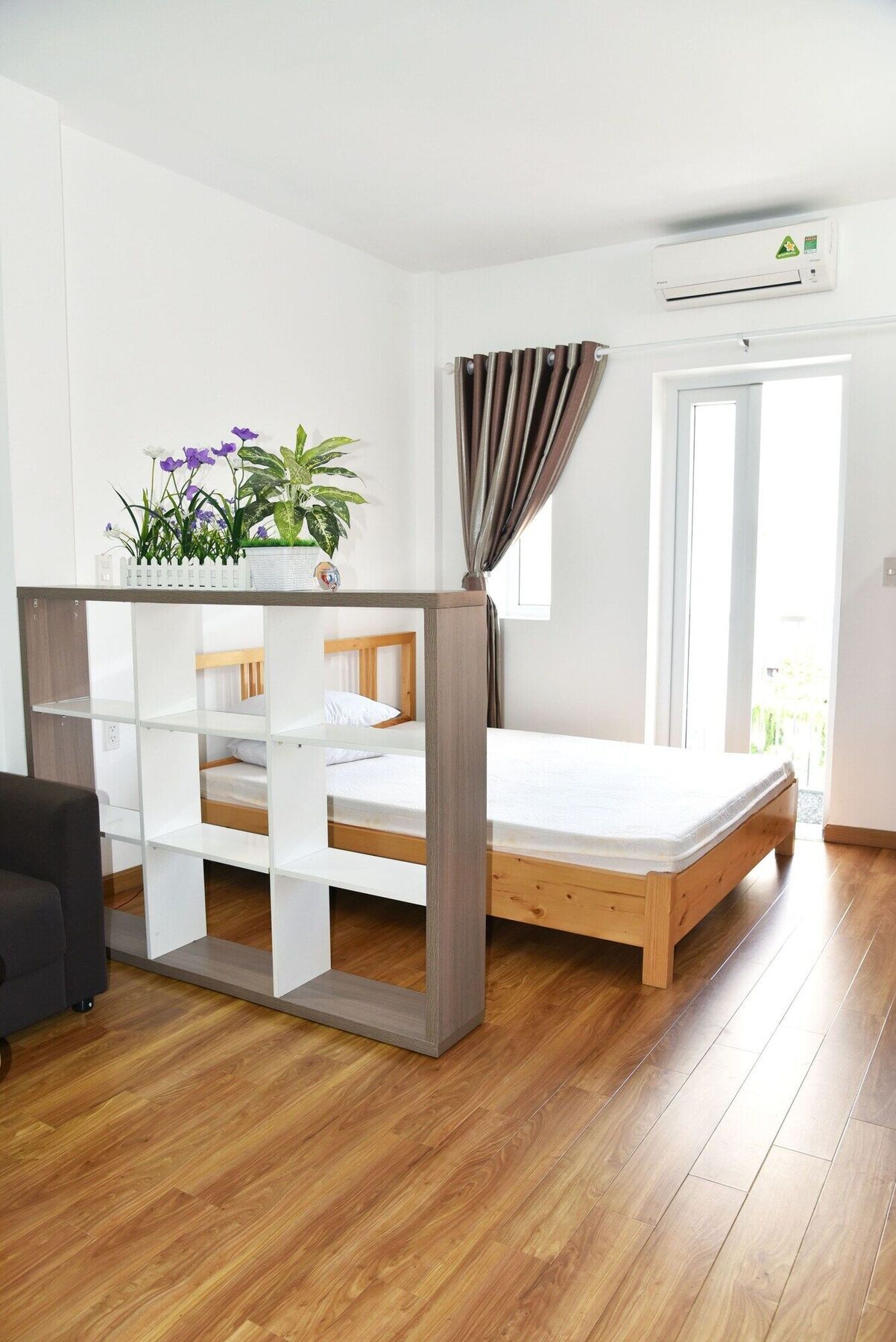 Cozrum Homes Truong Dinh Хошимин Экстерьер фото